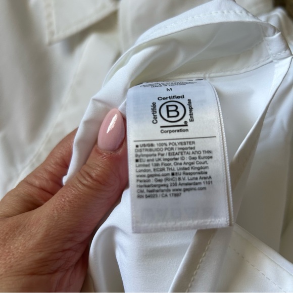 Athleta Midday ultra cropped poplin button down shirt M - Picture 9 of 9